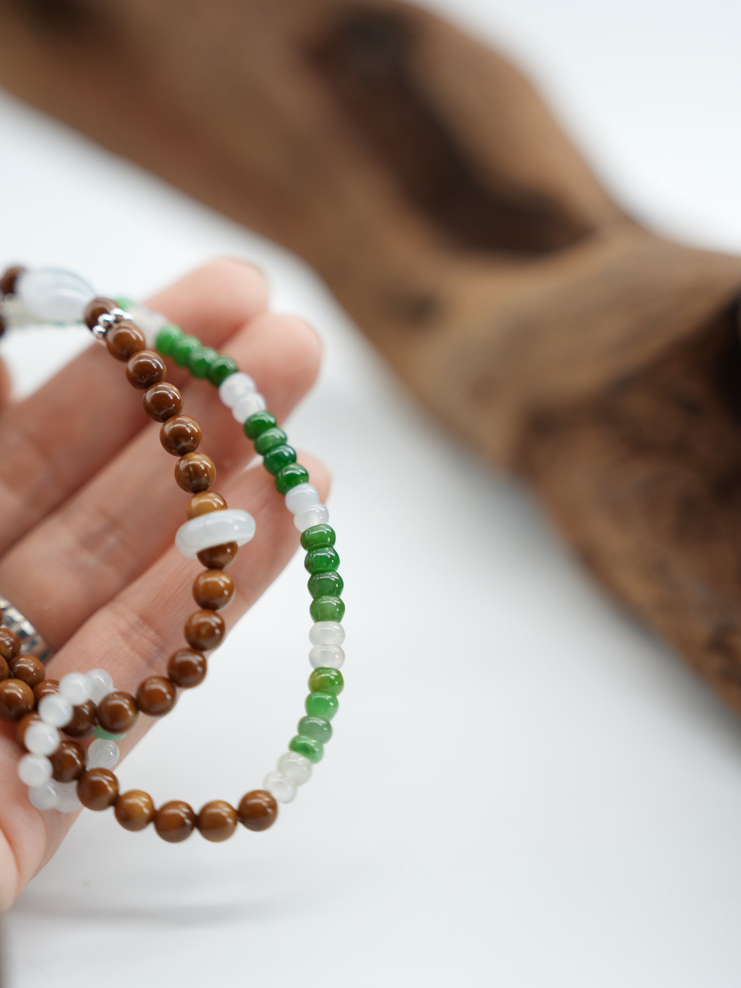 Kuka double string with green and white abacus jadeite bead bracelet #J202601006